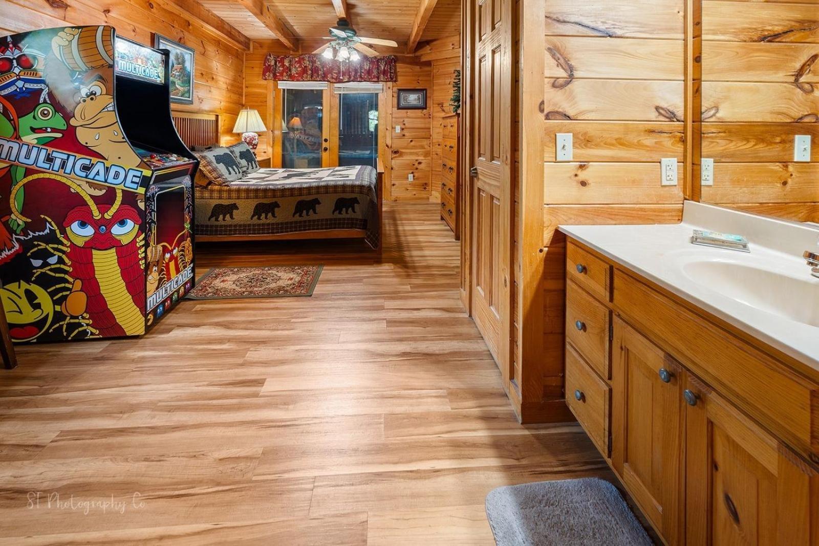 Hibernation Station Cabin 塞维尔维尔 外观 照片