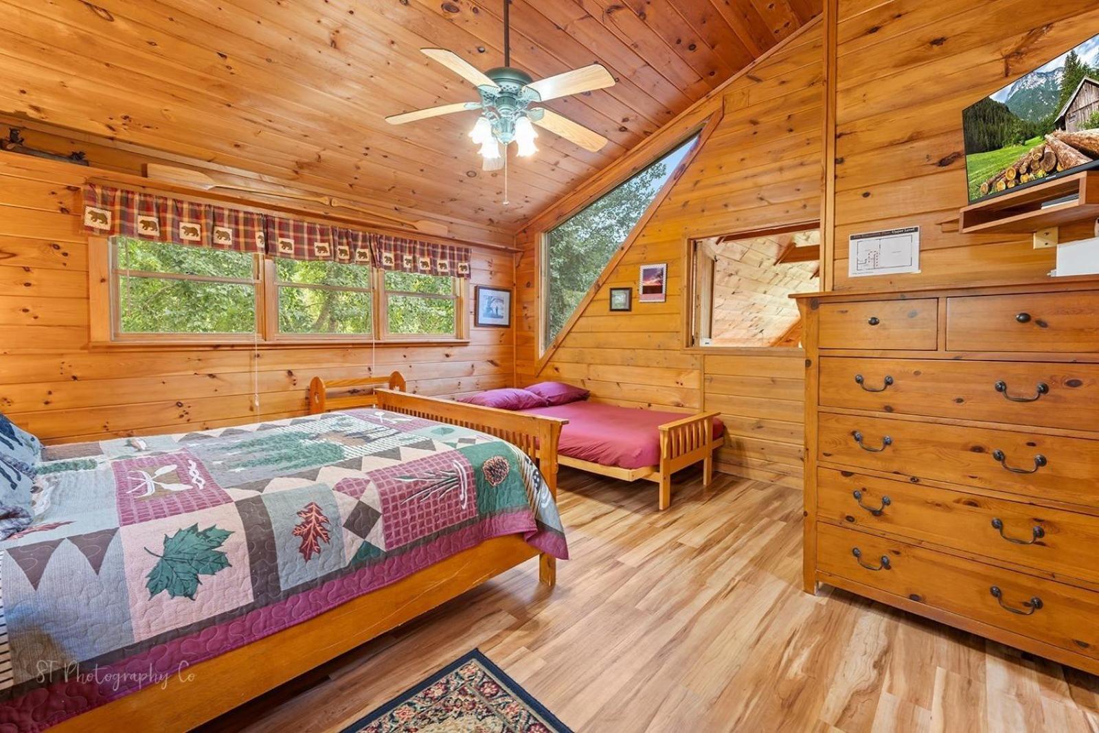 Hibernation Station Cabin 塞维尔维尔 外观 照片