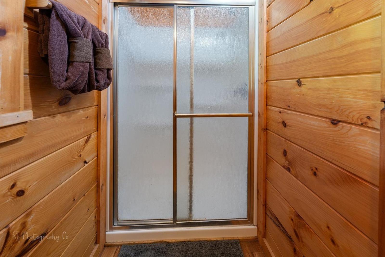 Hibernation Station Cabin 塞维尔维尔 外观 照片